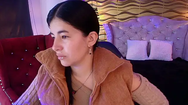 Snapshot of _Ninaharpper chatting on 07/10/26, 12:30 Ninaharpper online show from 07/10/26, 12:30