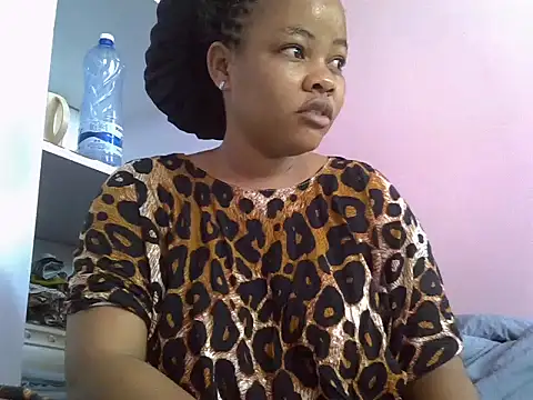 Snapshot of Africanah-Ke chatting on 07/16/26, 12:00 Africanah-Ke online show from 07/16/26, 12:00