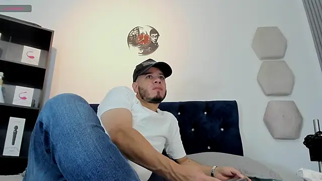 Jacob Saint online show from 06/22/26, 02:03