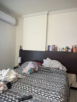 NicoleWilder online show from 06/26/26, 12:20