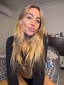 NicoleWilder online show from 07/01/26, 03:01