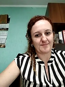 KarinaFlower99 online show from 07/14/26, 12:44