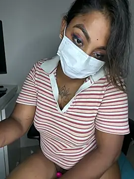I am amisha online show from 07/07/26, 08:24