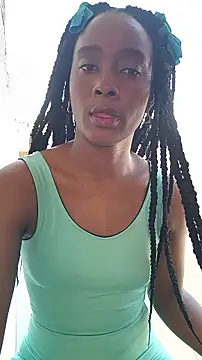 Snapshot of yara-ebony chatting on 07/17/26, 07:19 yara-ebony online show from 07/17/26, 07:19