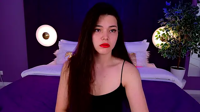 Snapshot of MaddieMeyer chatting on 07/22/26, 03:31 MaddieMeyer online show from 07/22/26, 03:31