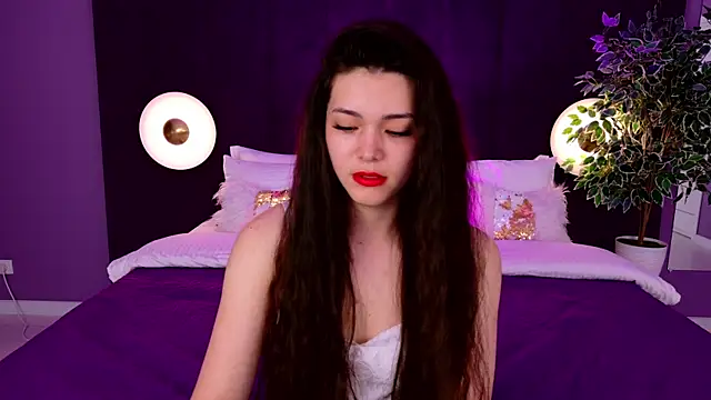 Snapshot of MaddieMeyer chatting on 07/23/26, 03:37 MaddieMeyer online show from 07/23/26, 03:37