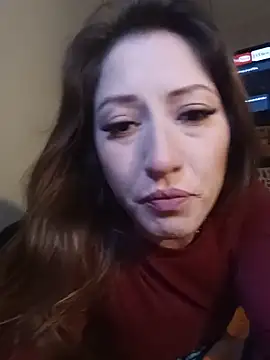 Snapshot of Luucy-Fer chatting on 06/20/26, 07:49 Luucy-Fer online show from 06/20/26, 07:49