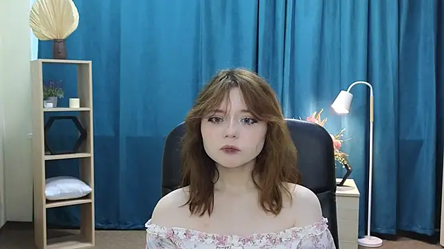 Snapshot of JacqulineGaretson chatting on 06/15/26, 02:58 JacqulineGaretson online show from 06/15/26, 02:58