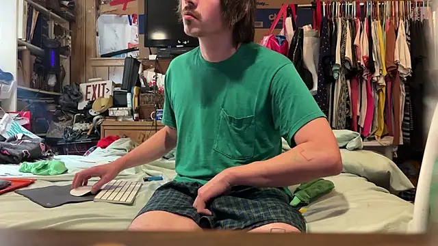 Snapshot of fuckr66669 chatting on 06/21/26, 10:07 fuckr66669 online show from 06/21/26, 10:07