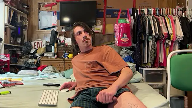Snapshot of fuckr66669 chatting on 06/25/26, 12:21 fuckr66669 online show from 06/25/26, 12:21