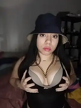 Snapshot of luannadiabla chatting on 07/01/26, 04:51 luannadiabla online show from 07/01/26, 04:51