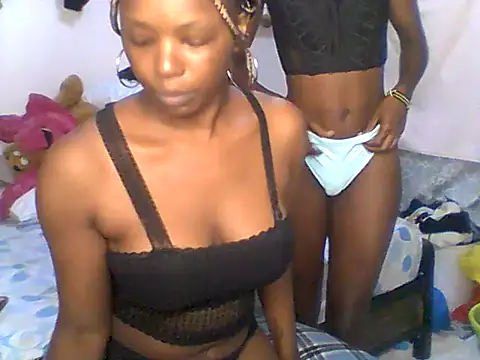 Ladysweetness23 online show from 06/30/26, 04:13
