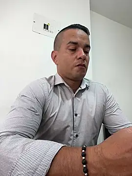 Snapshot of Teofilo2709 chatting on 06/30/26, 02:18 Teofilo2709 online show from 06/30/26, 02:18