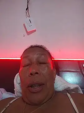 Ruby-Hot-Milf  online show from 06/15/26, 01:30