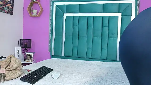Snapshot of VALERY_SCOTT_ chatting on 07/09/26, 08:46 VALERY SCOTT online show from 07/09/26, 08:46