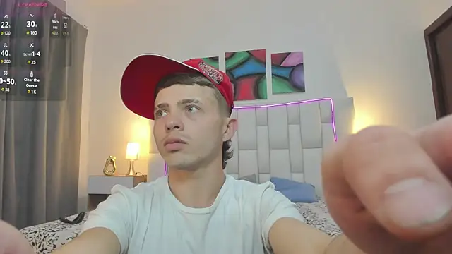 Snapshot of Zeus_damian21 chatting on 06/12/26, 04:55 Zeus damian21 online show from 06/12/26, 04:55