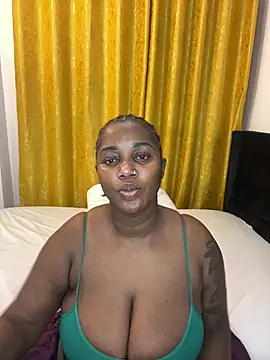 Honeylust26 online show from 07/06/26, 04:20