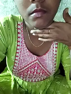 Snapshot of SRIDEVITELUGU19 chatting on 06/28/26, 03:18 SRIDEVITELUGU19 online show from 06/28/26, 03:18