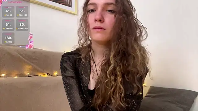 Snapshot of AliKnop chatting on 07/06/26, 10:23 AliKnop online show from 07/06/26, 10:23