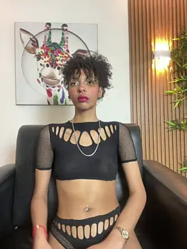 Snapshot of Kiara_Kamau_XXX chatting on 07/25/26, 12:36 Kiara Kamau XXX online show from 07/25/26, 12:36