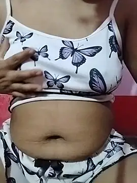 Snapshot of Sakshirani3 chatting on 06/14/26, 05:37 Sakshirani3 online show from 06/14/26, 05:37