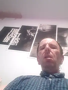 Snapshot of naughtygermanguy85 chatting on 06/13/26, 03:15 naughtygermanguy85 online show from 06/13/26, 03:15