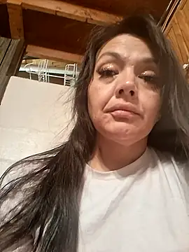 Bossladyaugust online show from 06/15/26, 08:16