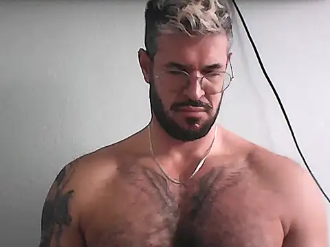 Snapshot of mrbighairychest chatting on 07/20/26, 03:47 mrbighairychest online show from 07/20/26, 03:47