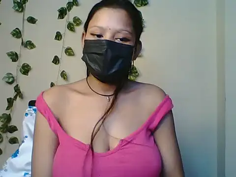 RADHIKA SINGH8 online show from 06/13/26, 10:13