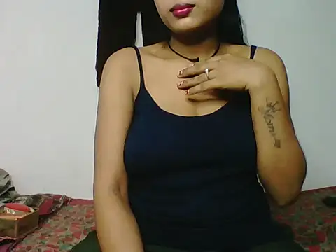 RADHIKA SINGH8 online show from 06/18/26, 08:25