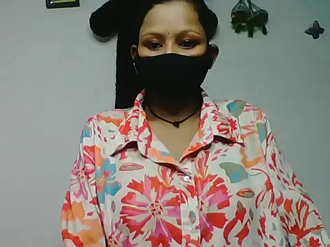 RADHIKA SINGH8 online show from 06/20/26, 08:17