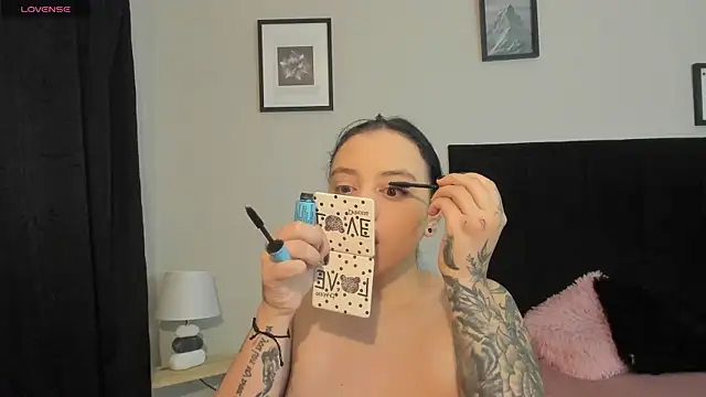Sara B online show from 06/26/26, 06:01