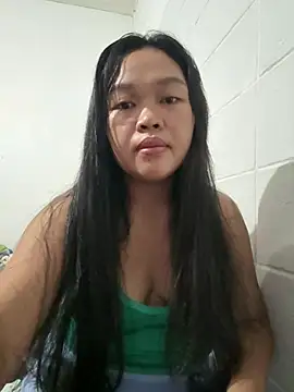 Snapshot of angel_kisses06 chatting on 07/06/26, 10:45 angel kisses06 online show from 07/06/26, 10:45