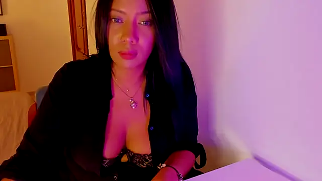 NicolePasqualott online show from 09/19/25, 08:31