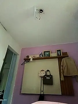 Snapshot of _Ana_paula_ chatting on 08/03/26, 04:44 Ana paula online show from 08/03/26, 04:44