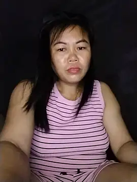 Snapshot of -Lemi- chatting on 06/19/26, 06:34 -Lemi- online show from 06/19/26, 06:34