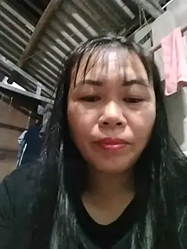 Snapshot of -Lemi- chatting on 07/17/26, 01:29 -Lemi- online show from 07/17/26, 01:29
