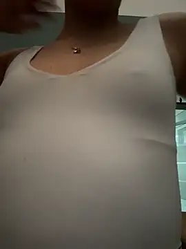 Snapshot of MegaanRouse_ chatting on 06/30/26, 11:33 MegaanRouse online show from 06/30/26, 11:33