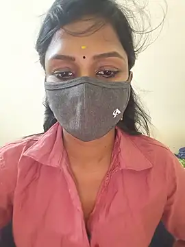 YALINITWO7 TAMIL online show from 06/18/26, 01:37