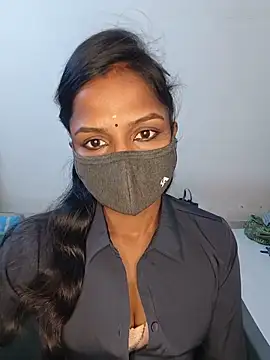YALINITWO7 TAMIL online show from 06/19/26, 04:33