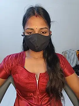 YALINITWO7 TAMIL online show from 07/13/26, 01:58