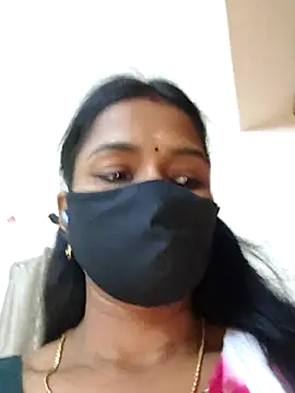 YALINITWO7 TAMIL online show from 07/14/26, 01:17
