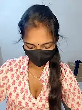 YALINITWO7 TAMIL online show from 07/17/26, 06:57