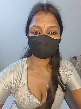 YALINITWO7 TAMIL online show from 07/18/26, 07:17