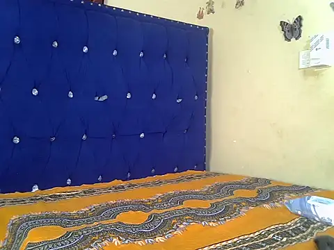 Snapshot of Selassie- chatting on 07/30/26, 05:01 Selassie- online show from 07/30/26, 05:01