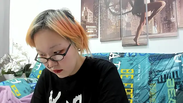 Snapshot of Cute__Kiko chatting on 07/07/26, 01:08 Cute Kiko online show from 07/07/26, 01:08
