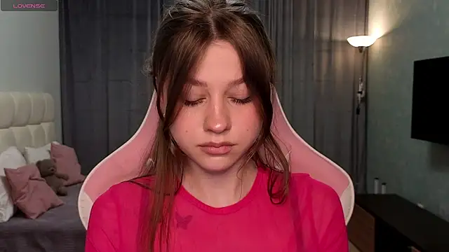 lilymoore69 online show from 06/22/26, 10:29