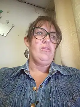Snapshot of _Saraqueen-- chatting on 07/24/26, 12:08 Saraqueen-- online show from 07/24/26, 12:08
