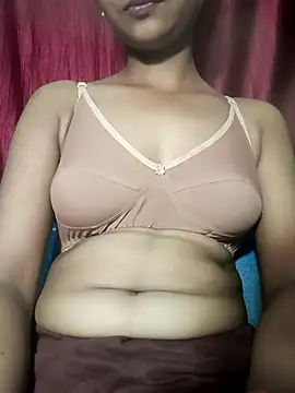 Naughty Trishaa online show from 06/16/26, 08:22