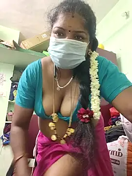 Snapshot of tamil-kamakanni chatting on 07/01/26, 05:45 tamil-kamakanni online show from 07/01/26, 05:45